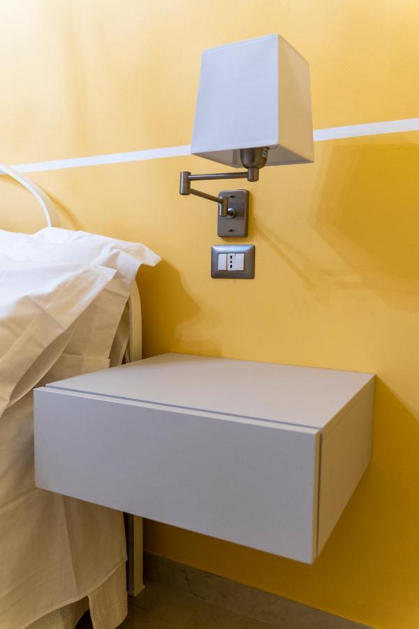 Hotel A Casa Dei Miei San Pietro Vernotico Esterno foto