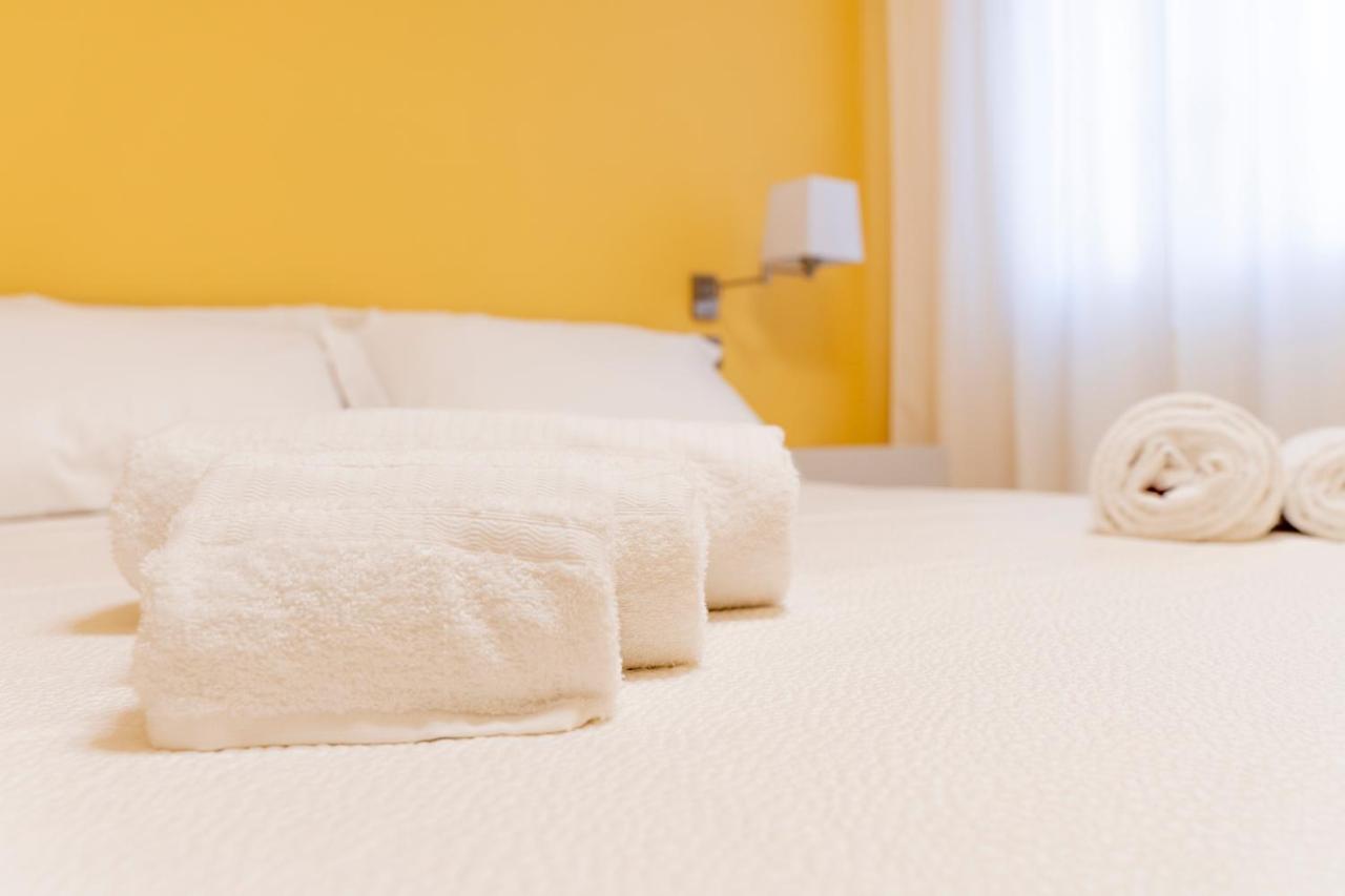 Hotel A Casa Dei Miei San Pietro Vernotico Esterno foto