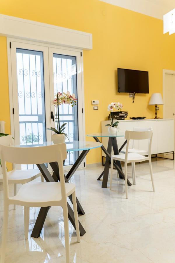 Hotel A Casa Dei Miei San Pietro Vernotico Esterno foto